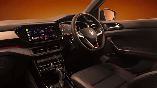 Volkswagen Taigun interior view from passanger side 